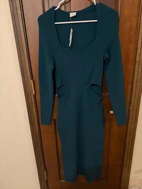 Abercrombie & Fitch Long-Sleeve Ribbed Cutout Midi Sweater Dress in Teal